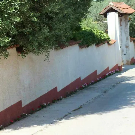 Vintijan 아파트 풀라